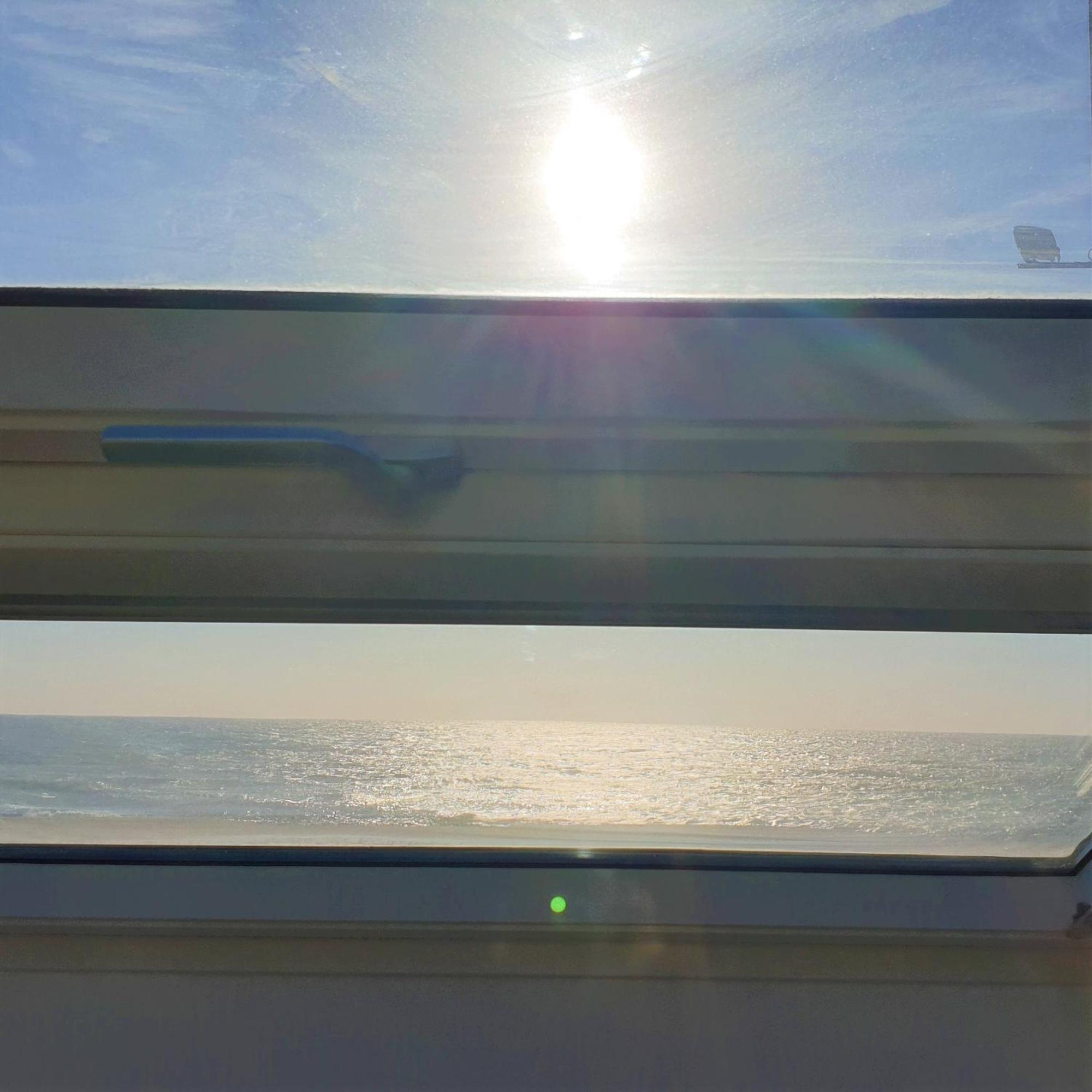 The Shore @ Atlantic Beach - Waterfront Beach House, Tiny Pool, Terrasse Espinho  Buitenkant foto